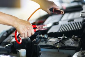8 Roadside Emergency Kit Essentials